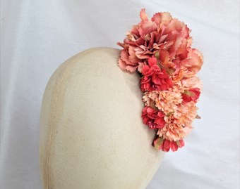 Coral and peach medium everyday hair flower